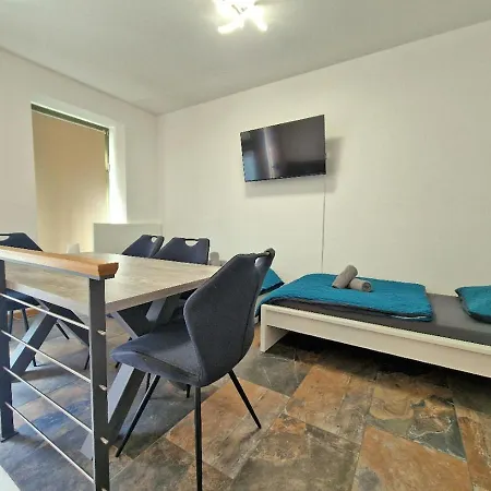 Apartmán Happyside Travel & Work #2 O Wlan O 4 Einzelbetten Lipsko